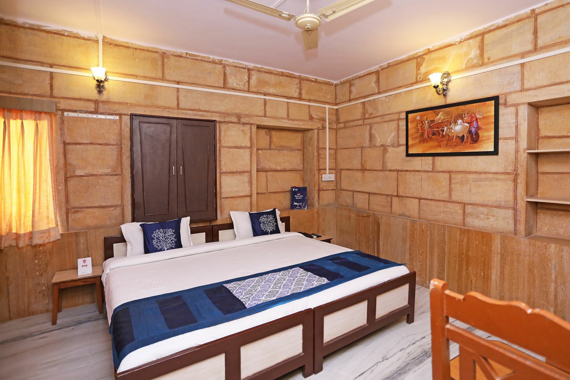 Oyo Townhouse 028 Corporate Suite Ноида Екстериор снимка